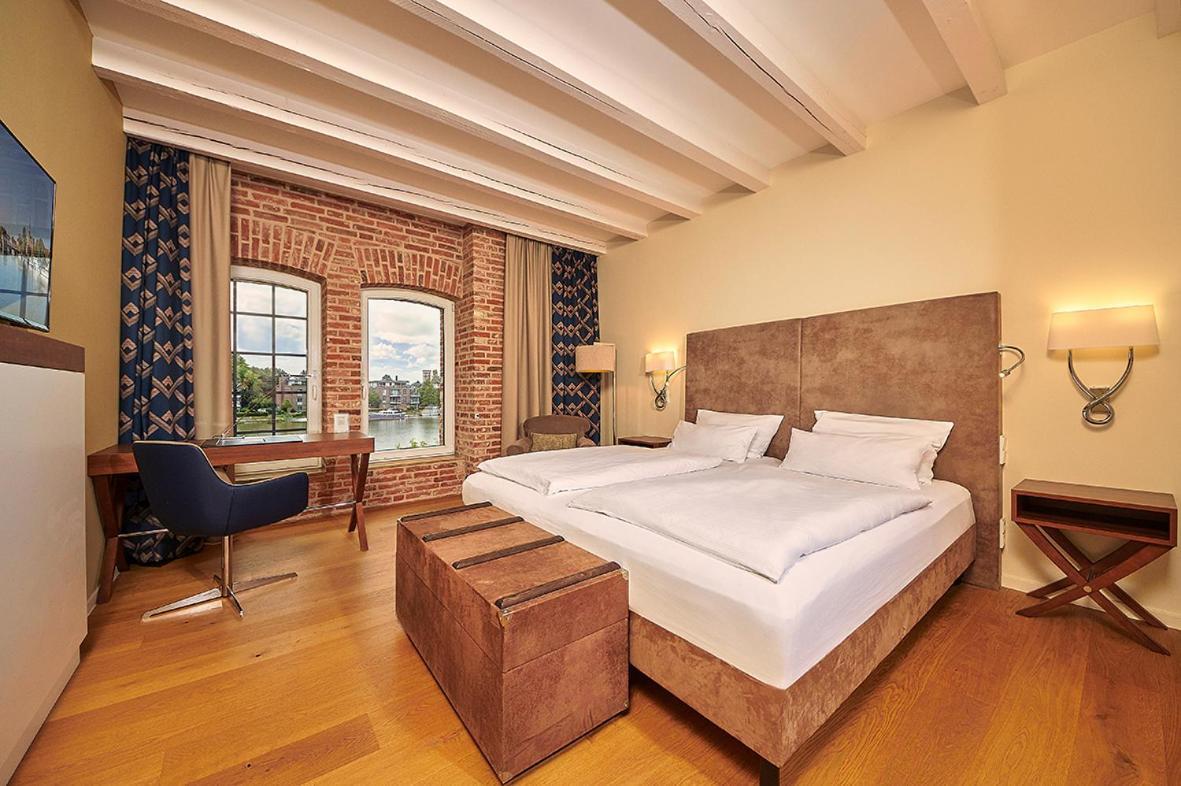 Hotel Hafenspeicher Leer Luaran gambar