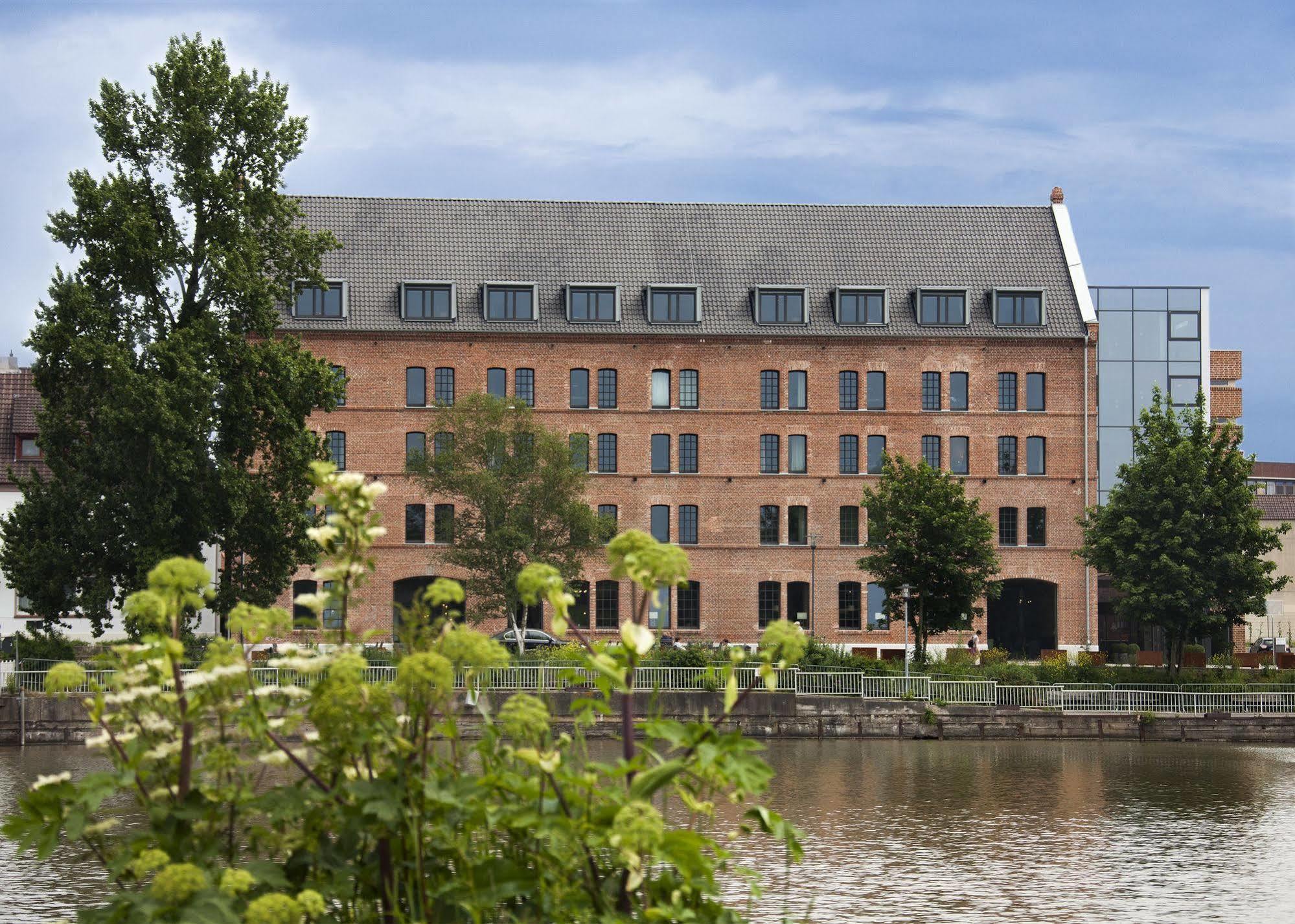 Hotel Hafenspeicher Leer Luaran gambar