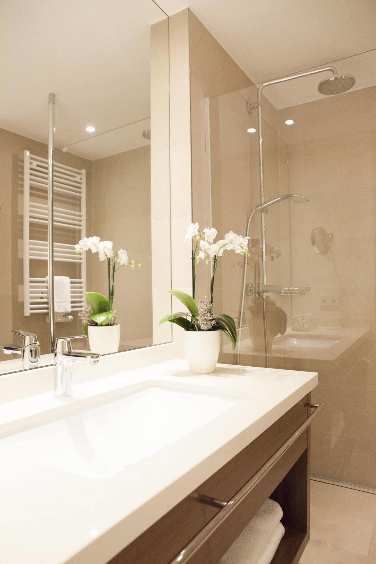 Hotel Hafenspeicher Leer Luaran gambar