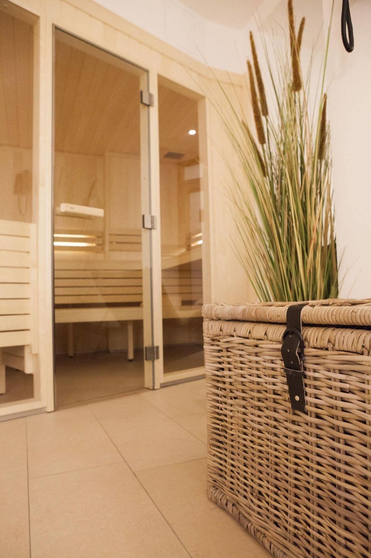 Hotel Hafenspeicher Leer Luaran gambar